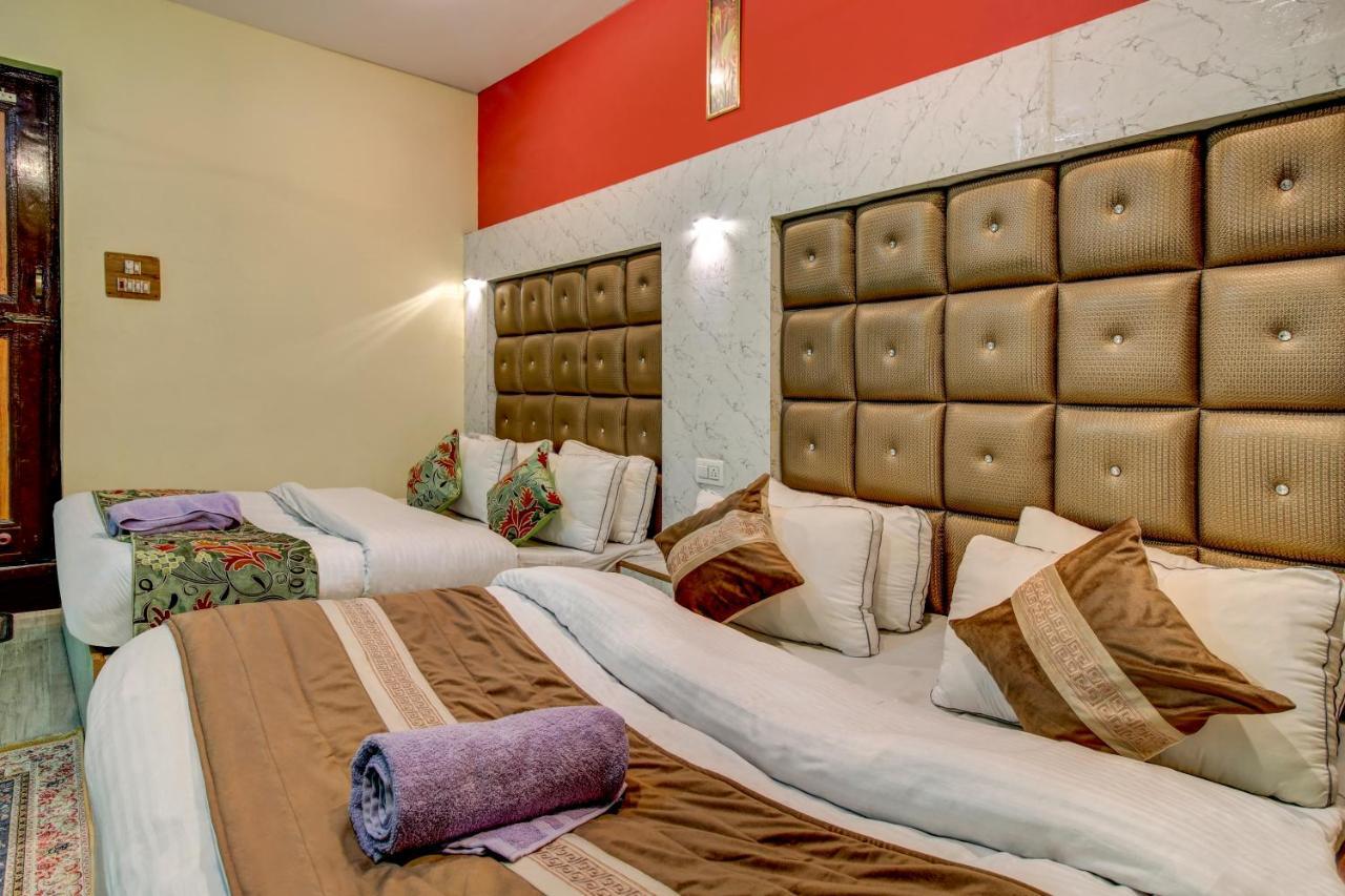 Hotel Royal Hameed Srīnagar Værelse billede