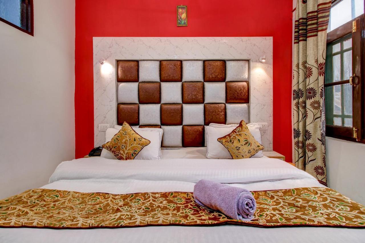 Hotel Royal Hameed Srīnagar Eksteriør billede